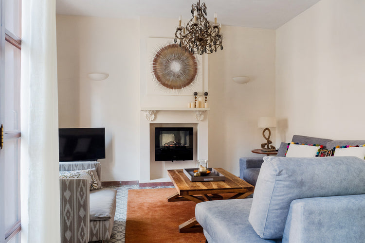 Characterful 4-bedroom townhouse with lovely pool in Andratx