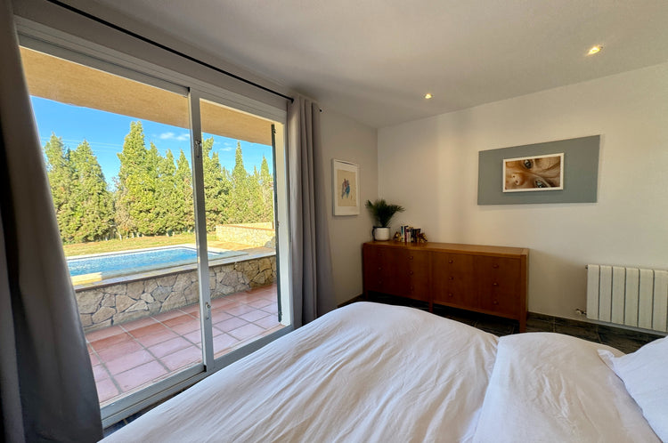 Stylish 4-Bedrooms Villa Retreat in Mallorca's Peaceful Countryside