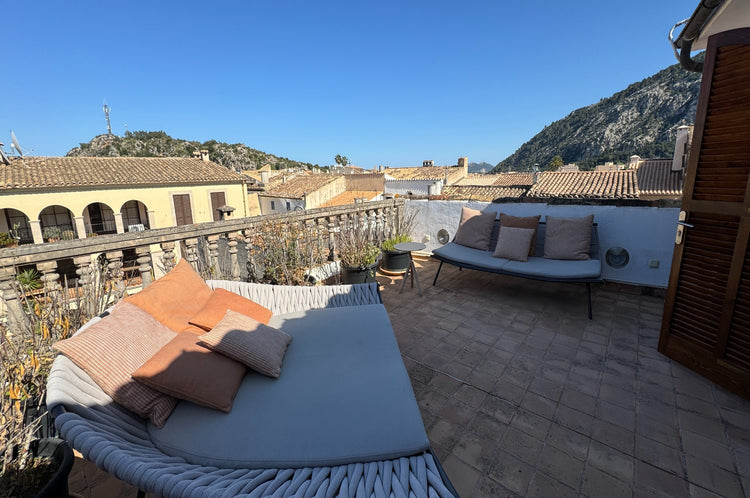 7-Bedroom Haven with Breathtaking Views, Pollença