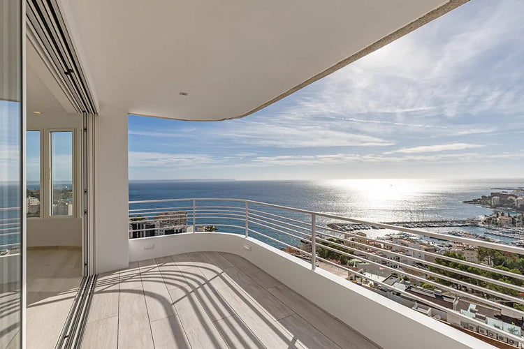 Exquisite 4-bedroom sea-view apartment, San Agustin