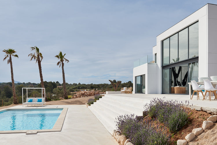 5-bedroom modern villa near the Golf Club de Son Gual